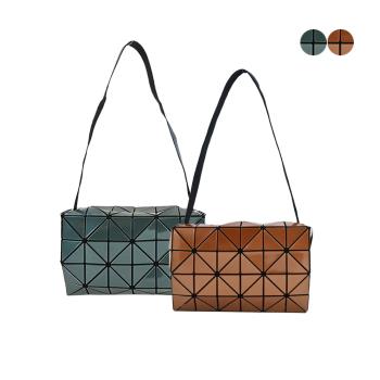 ISSEY MIYAKE 三宅一生 BAOBAO 4x6 CARTON立體側背包-兩色選-慈濟