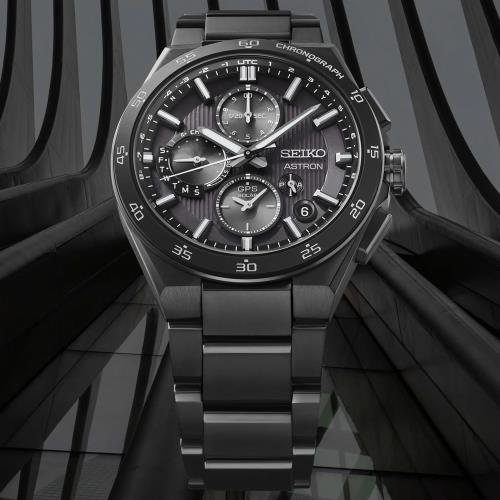 SEIKO精工 Astron 太陽能 GPS衛星定位 鈦金屬計時腕錶 5X83-0AA0SD/SSH155J1