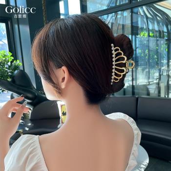 【Golicc】 韓版金屬珍珠皇冠髮夾(髮飾 抓夾 鯊魚夾 金屬髮夾 夾 飾品 頭飾 生日禮物 情人節 母親節 七夕)