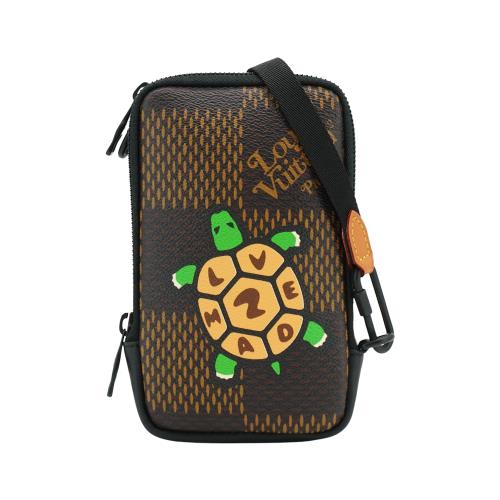 二手品 Louis Vuitton Nigo聯名款烏龜圖案斜背手機包(N40377-咖)