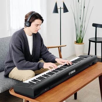 『YAMAHA 山葉』寬音域76鍵標準電子琴 NP-35 黑色款 含琴袋 / 公司貨保固