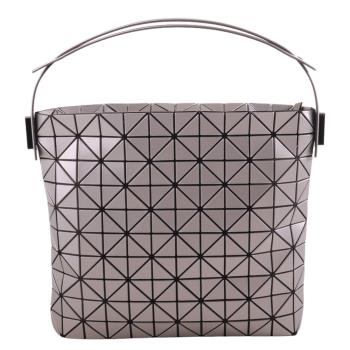 ISSEY MIYAKE 三宅一生-BAOBAO 幾何細方格10x12 手提新月包(星光粉)中款