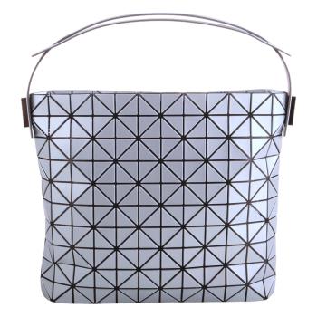 ISSEY MIYAKE 三宅一生-BAOBAO 幾何細方格10x12 手提新月包(星光藍)中款