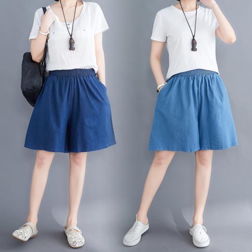  AKARA 俐落洗色牛仔鬆緊腰五分半短褲(冰絲 涼感 防曬 中大尺碼)