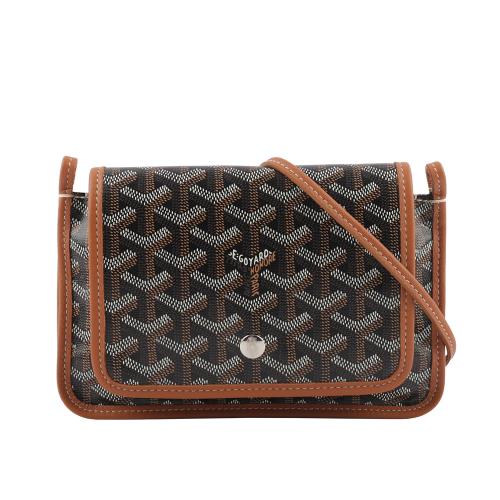 GOYARD Plumet PM 塗層帆布扁形皮夾式斜背包(焦糖色) PLUMETPMLTY01CL03P