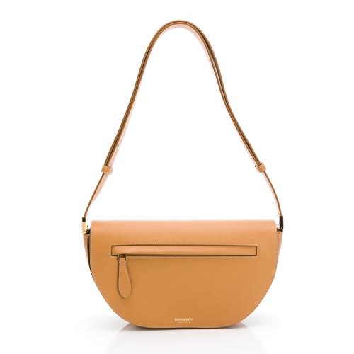 BURBERRY Olympia 小牛皮翻蓋肩背半月包