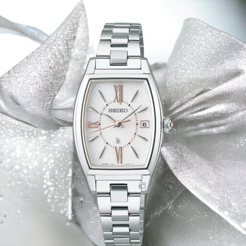 SEIKO 精工Lukia 酒桶型 太陽能 手錶 電波錶 女錶 1B32-0BJ0S.SSVW229J_SK040