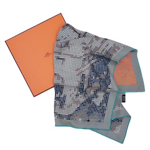 HERMÈS H65 馬着 HERMÈS H65 馬着 カレH 65 《馬着》 - ブルー | Hermès - エルメス-公式