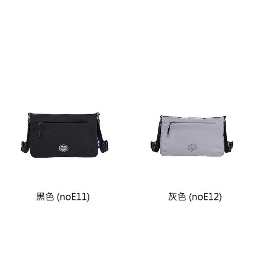 NCAA 側背包 摺疊翻蓋包 74551702