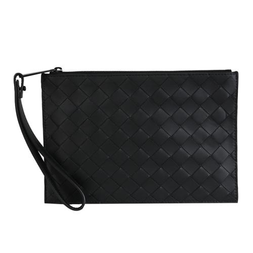 BOTTEGA VENETA 592643 經典編織牛皮拉鍊手拿包.黑