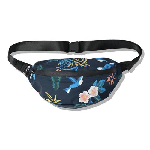 日本KiU 328-292 希望之所 防水胸腰包 (男女適用)