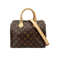 全新 LOUIS VUITTON 路易威登 M46977 Monogram 老花帆布兩用波士頓包，咖啡色系設計，搭配帆布與牛皮外層材質，內層為帆布。附原廠防塵套與品牌小卡，尺寸為25cm x 15cm x 19cm，背帶長度110cm（可調整），適合男女使用，拉鍊式開口，內有1個口袋，可作為手提包或肩揹包使用。