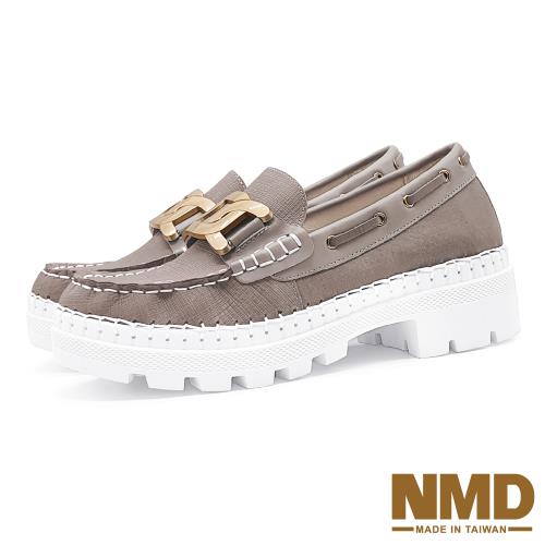 【Normady 諾曼地】金屬釦真皮高階版磁石厚底氣墊球囊懶人休閒跟鞋-MIT手工鞋(奶茶米棕)