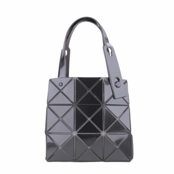 ISSEY MIYAKE 三宅一生-BAOBAO 幾何大方格3x3 手提包(亮黑藍))小款