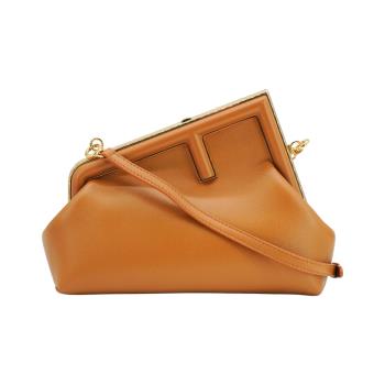 二手品 Fendi First 牛皮小型手拿/斜揹包(8BP129-棕色)
