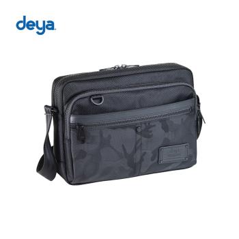 deya cross 經典側揹包-黑迷彩