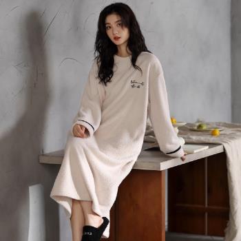 【藍尼居家】★珊瑚絨家居連身睡衣(女睡衣/家居服/舒適)