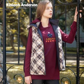 Kinloch Anderson 連帽小熊格紋配飾針織長版上衣 金安德森女裝(KA0869010 棗紅)