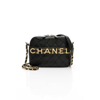 CHANEL香奈兒 金屬LOGO菱格鍊帶斜揹包/相機包