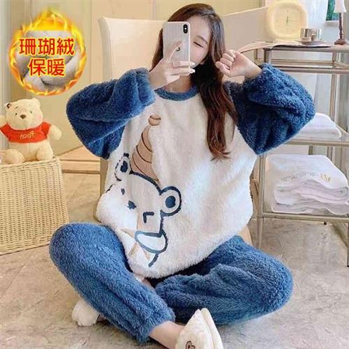 【韓國K.W.】現貨韓國專櫃品質藍白熊珊瑚絨保暖家居服套裝睡衣(保暖/套裝/超暖禦寒/加絨)