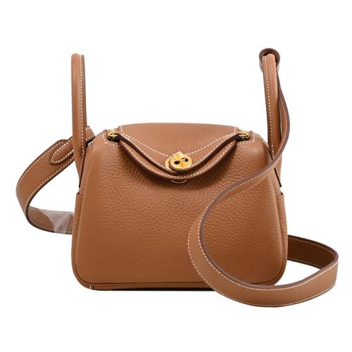 HERMES Mini Lindy 18cm 牛皮金釦手提/斜背兩用包.金棕