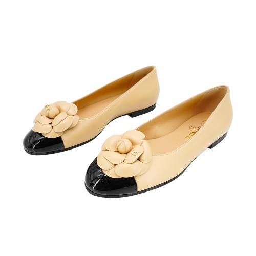 Chanel 展示品 羊皮山茶花平底鞋#38(G45494-米)