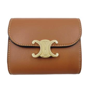 【CELINE 】光滑羊皮 TRIOMPHE 翻蓋短夾-棕色 10D783BZG.04LU