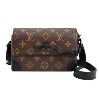 Louis Vuitton LV M83613 Steamer 經典花紋裝飾穿扣翻蓋斜背小包