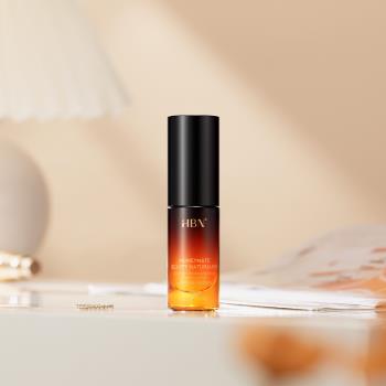 【HBN官方】α-熊果苷曜白微精華乳 10ml (原白乳)/美白/維生素C/熊果素/維生素E/積雪草/溫和/淡紋/提亮/抗氧化/去黃/保濕/修護