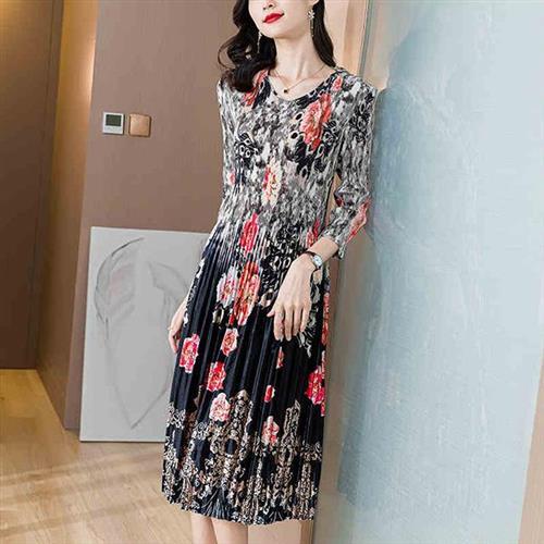 【KEITH-WILL歐風】韓國三宅完美甜心壓褶金絲絨高端長袖洋裝(中大尺碼/皺褶衣/設計師)