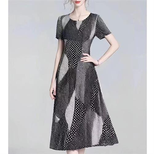 【KEITH-WILL歐風】韓國完美氣質三宅壓褶褶皺洋裝