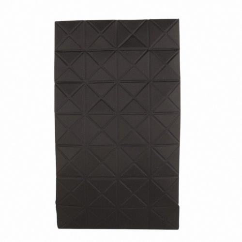 ISSEY MIYAKE 三宅一生 -BAOBAO  新款尼龍軌跡幾何方格後背包(霧黑色)
