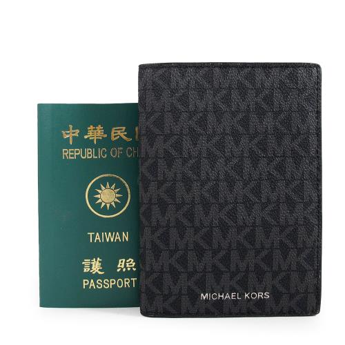 MICHAEL KORS GIFTING 燙銀防刮LOGO護照夾(黑色)