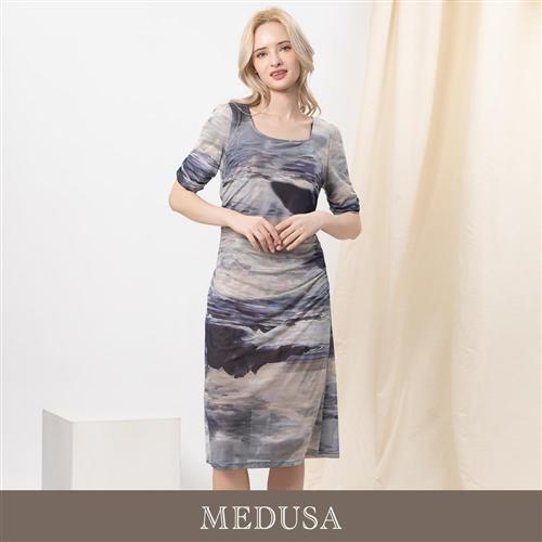 現貨【MEDUSA 曼度莎】水墨優雅超高彈性抽褶小禮服（M-L）｜小禮服 媽媽禮服 媽媽洋裝
