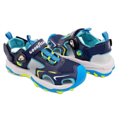 固特異護趾運動型涼鞋