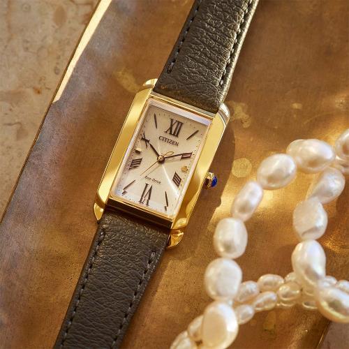 CITIZEN 星辰 L系列 光動能經典羅馬方形腕錶/19.5X32.5mm/EW5622-09P