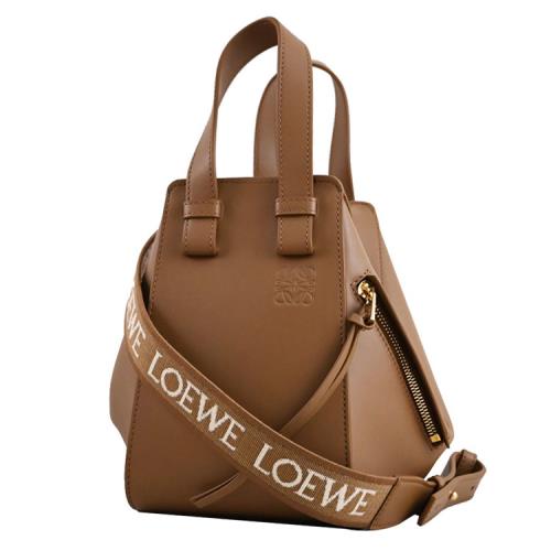 LOEWE Hammock 經典LOGO小牛皮手提斜背兩用吊床包.咖