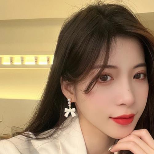 【Emi 艾迷】純淨蝴蝶結珍珠925銀針耳環