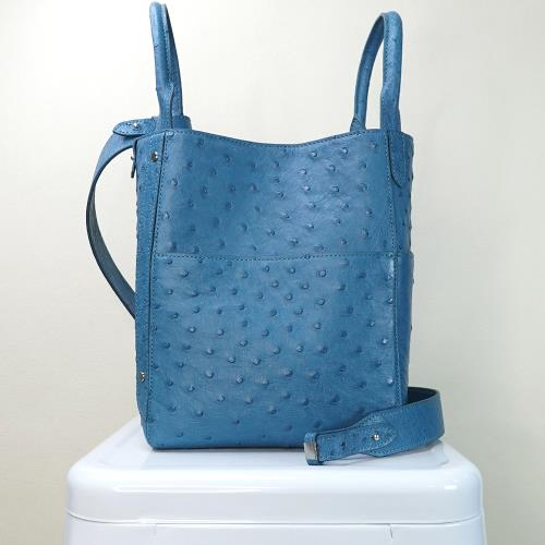 【M2nd】巧恩思鴕鳥皮多變風鈴包(藍-T9431A)