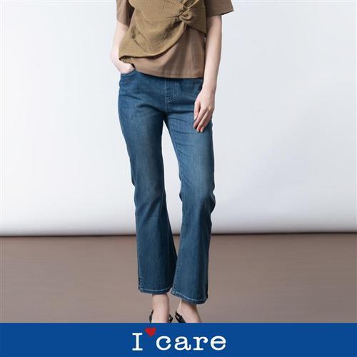 現貨【ICare 依卡】基本款修身小喇叭牛仔褲（M-L）｜女小喇叭褲 修身牛仔褲 女休閒長褲
