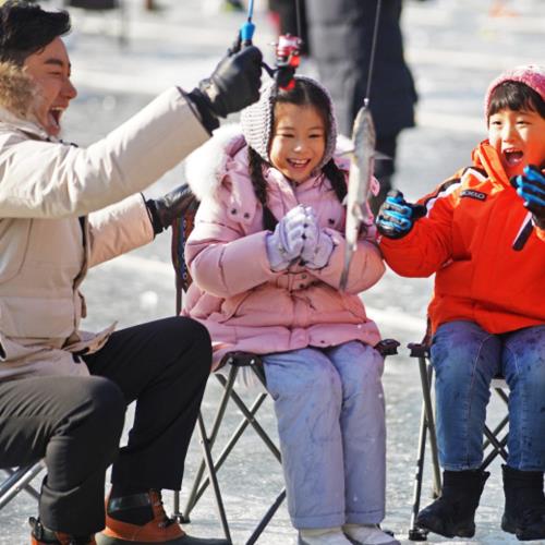 清艙↘清易玩雪趣~(不進人蔘、護肝、土產)季節限定冰釣節、七甲山冰柱節、滑雪包雪具、塗鴉秀、超級海鮮鍋&燒肉吃到飽五日