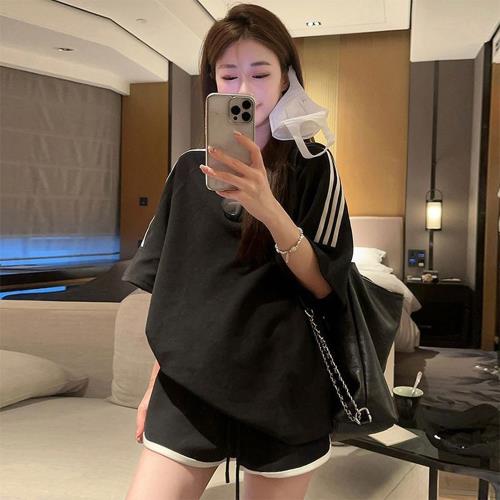 【10衣綾】薄款短袖上衣短褲運動兩件套(百搭/透氣/舒適/2色可選/M-2XL/KDAY-898)