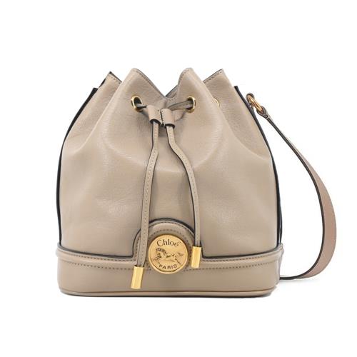 Chloe Horse Medal 牛皮水桶包(淺褐)