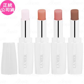 LAMER海洋拉娜 修護晶燦潤唇膏，專櫃級護理配方，提供雙重修護與晶燦潤澤，適合各種膚質使用。3.4g容量輕便實用，有#1 BARE裸嫩、#2 HONEY蜜糖、#3 ROSE薔薇、#4 COCOA可可四種色號可選，為唇部帶來奢華呵護與自然光彩。