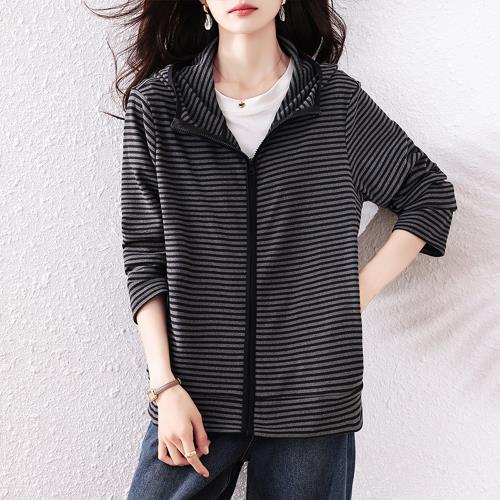 【ALLK 歐楷】新品 條紋連帽上衣外套 黑灰條紋(尺寸L-XXL/中大尺碼/輕量/保暖)