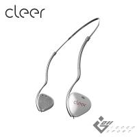 Cleer Clip 是一款時尚設計的開放式頭戴AI真無線藍芽耳機，支援藍芽5.4技術，提供穩定連線與高品質音效。具備IPX7防水功能，雙麥克風設計支援AI雙向通話降噪，讓通話更清晰。搭配Type-C充電方式，單次充電5分鐘即可使用1小時，總續航達28小時。適用於多種作業系統，輕便易攜，適合日常使用與運動。