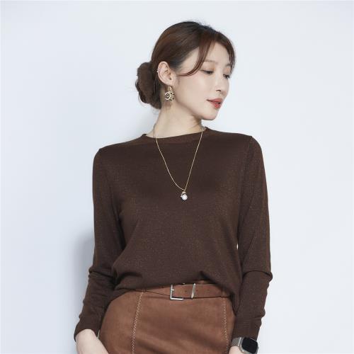 QWI 細羊毛鑽石紗針織上衣-獨