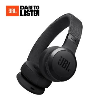 JBL Live 670NC 無線耳機，具備防水防潑水功能，適合運動使用。採用半入耳/入耳式設計，配備麥克風，支援通用線控與 TYPE-C 輸入端子。提供黑、白、藍三種顏色選擇，重量輕巧僅 4.4g（單耳），適用於多種作業系統，並附一年保固與 NCC 認證。