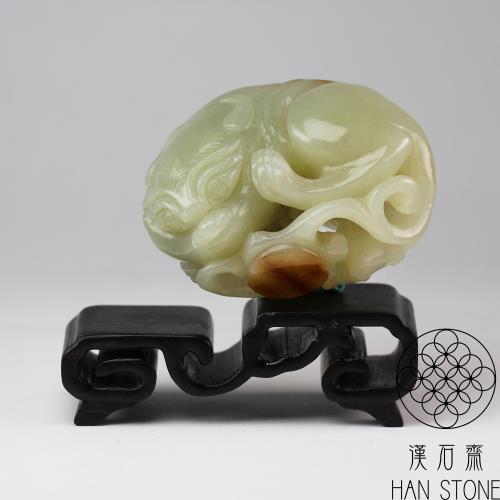 漢石齋】天然和田玉瑞獸來財玉珮手把件青白玉帶糖(62*47*33mm)|其他