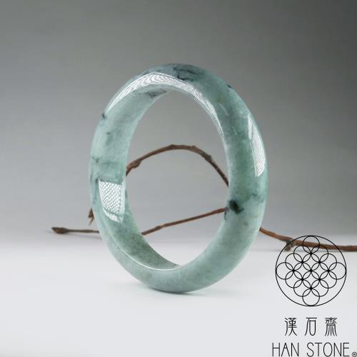 清時代 天然石 T翡翠 手鐲 バングル 玉器 唐物 古美術 時代物 旧家蔵出し 漢石齋】天然翡翠A貨手鐲玉鐲飄花種(手圍18.5/ 版寬14.6mm)|18-18.9